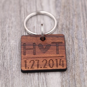 Initials and Heart Keychain, Important Date, Couples Gift, Wedding Gift, Anniversary Gift, Personalized Keychain, Custom Wood Key Chain