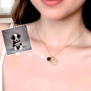 Custom Paw Photo Projection Necklace-Personalized Family Picture Necklace-Pet Memorial Gift for Her-Dog Cat Lover Keepsake Jewelry-Paw Charm