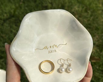 Engraved Ceramic Jewelry Dish-Custom Initials Ring Ceramic Tray-Personalized Earrings Holder with Name-Bridesmaid Gift-Wedding Gift for Her
