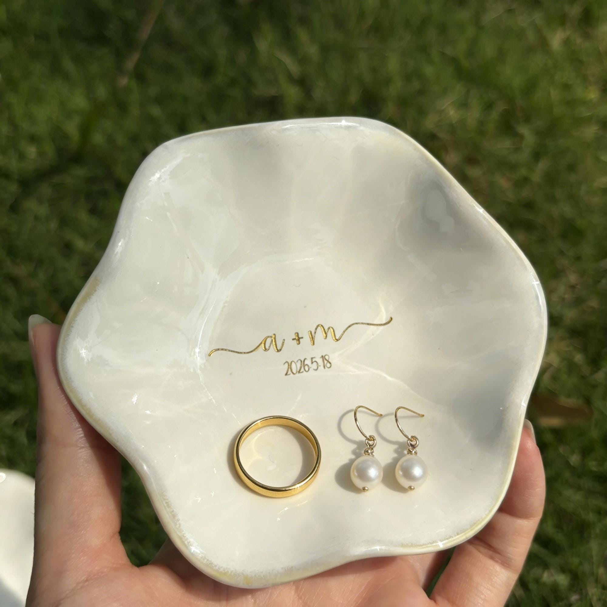 Engraved Ceramic Jewelry Dish-Custom Initials Ring Ceramic Tray-Personalized Earrings Holder with Name-Bridesmaid Gift-Wedding Gift for Her