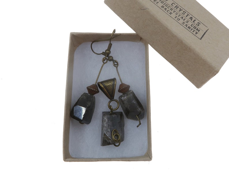 Moonstone Black Jewelry Set Specialty One-of-Kind Earrings /& Pendant Unique Gemstone Antiqued Brass S01