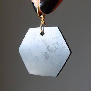 Schungit Anhänger Stilvoller Sicherheitsstein Hexagon Gold