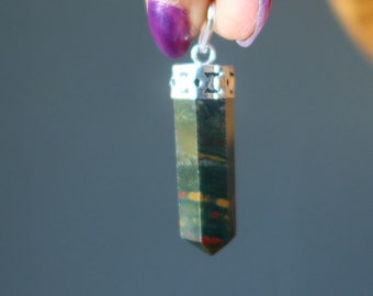 Bloedsteenhanger Everyday Christmas Joy groene rode puntsteen