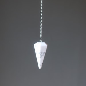 Howlite Pendulum Dowsing Spiritual White Crystal