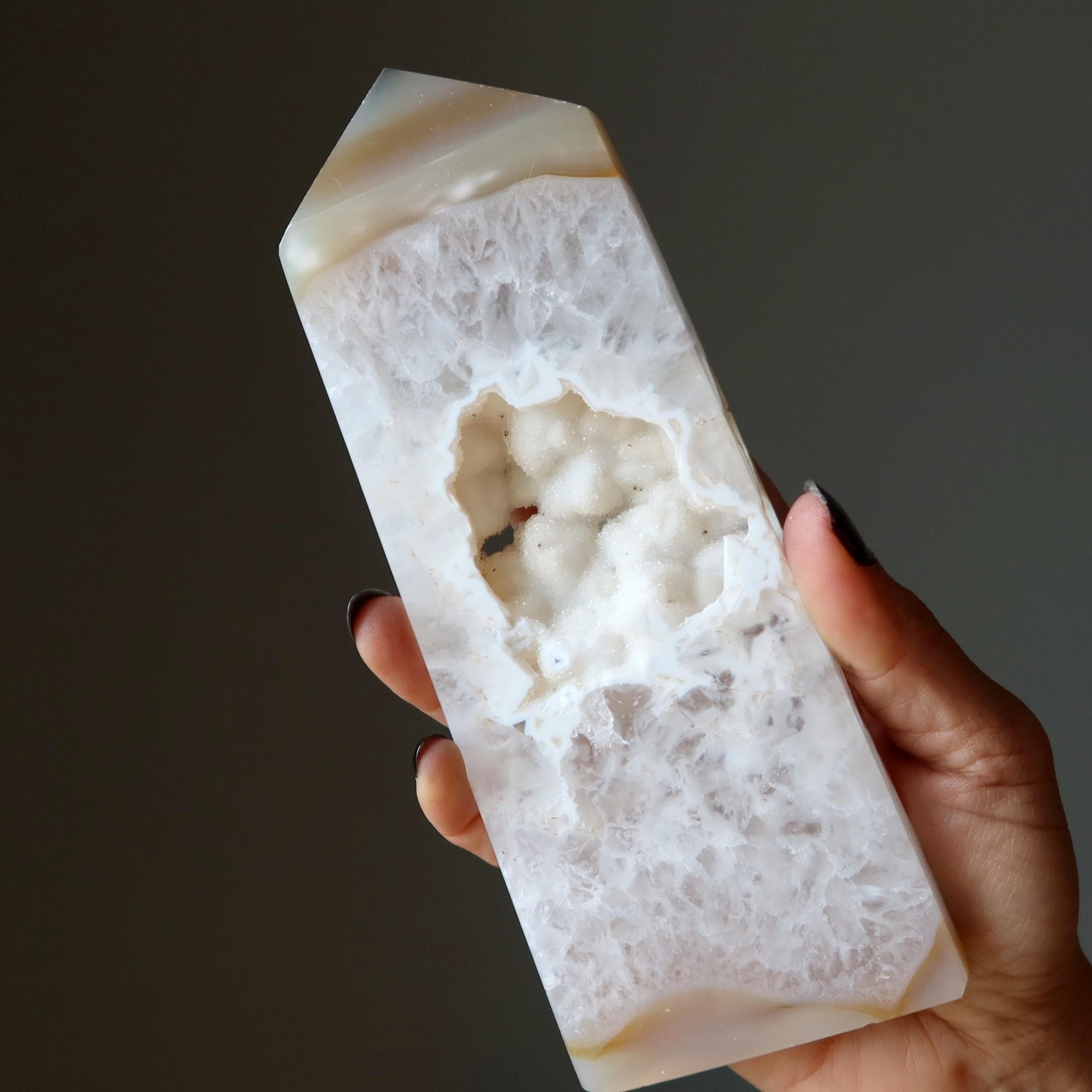 瑪瑙チャージャー 素晴らしい7インチ ドゥルージークォーツ タワー