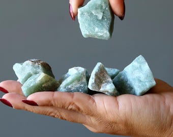 Piedra calcita verde cruda Amor al dinero Mate