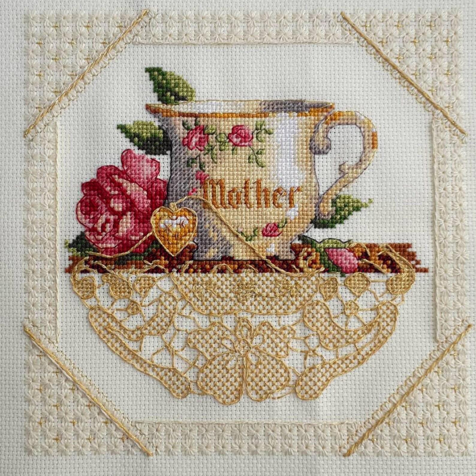 Broderie Terminée œuvre D'art - Design Magnolia Par Véronique Enginger - 11x11 Pouces