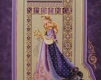 Borduurpatroon voor kruissteek (PDF) + SAGA Celtic Lady Spring Gold Purple Seasons Miss Queen Woman Dress Borduurpatroon DMC Needlework