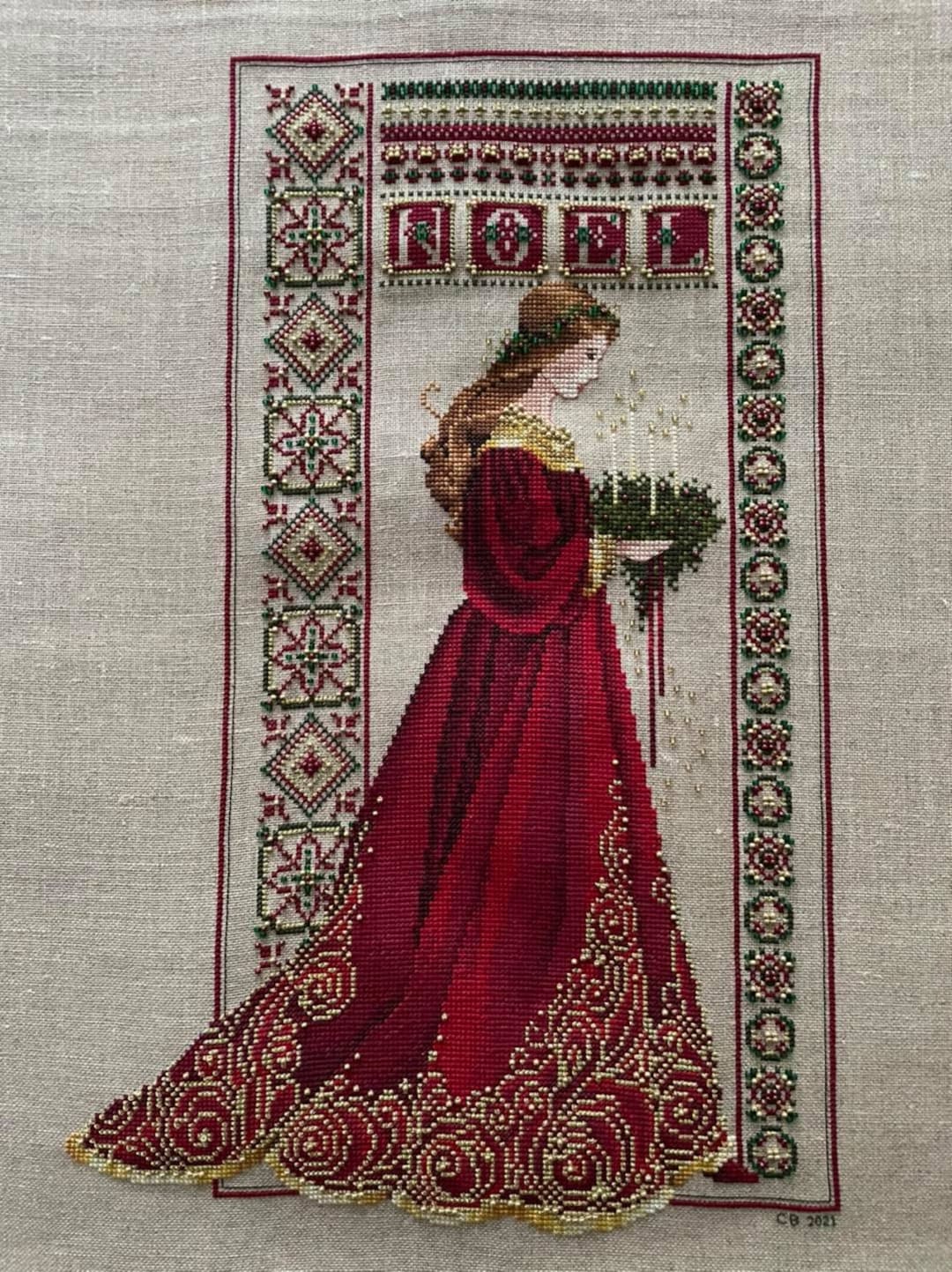 NATAL DESIGN×NORAs nice MILITALY ND ver. FSL Santa Ornament (2 Sizes). Christmas Embroidery Designs