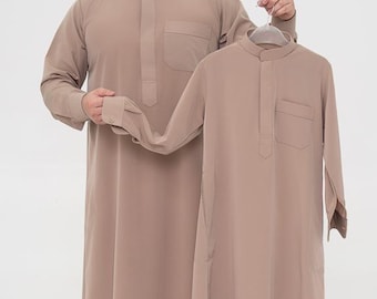 Kinder-Qamis, saudische Thobe für muslimische Jungen, Geschenk zum Ramadan oder Eid, elegante traditionelle Kleidung, islamische Kleidung für Jungen