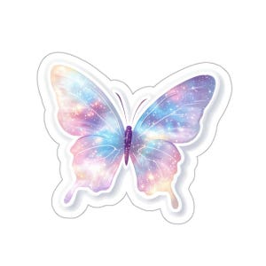 Sticker papillon nébuleuse rêveuse, ailes transparentes, couleurs pastel Kiss-Cut Sticker