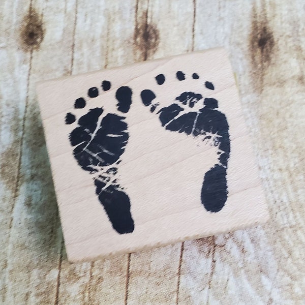 Baby feet rubber stamp