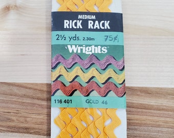 VINTAGE ~ Wright's Medium Rick Rack ~ Gold 46