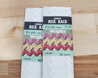 VINTAGE ~ Wright's Medium Rick Rack ~ 30 White