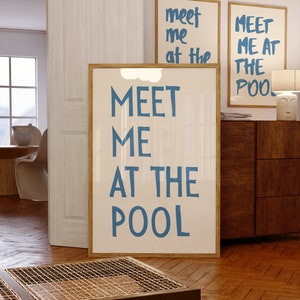 Pôster "Encontre-me na piscina", pôster de tipografia com arte costeira para piscina de verão, decoração para casa de piscina, arte de parede vintage para piscina, impressão "Encontre-me na piscina"