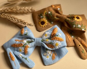 Hand Embroidered Hair Bow Set for Girls – Bow + 2 Snap Clips | Daisy or Wheat Design | Linen Hair Accessories | Handmade Gift for Baby