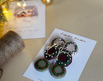 Hand Embroidered Christmas Hair Ties | Holiday Wreath Hair Accessories | Festive Ponytail Holders