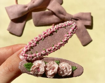 Floral Embroidered Hair Clip Bow, Classy Hair Accessories, Linen Hair Bows, Floral Hair Bow, Neutral Hair Bow, Toddler Hair Clip