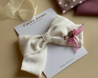 Hand Embroidered Bunny Hair Bow – Linen Baby Bow with Pink Ribbon, Easter Hair Clip, Toddler Hair Accessory, Handmade Girls Bow