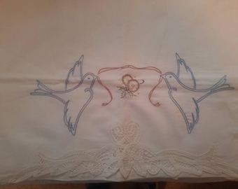 Vintage Embroidered Love Birds Pillow Case Wedding Newlywed Set with Battenburg Lace