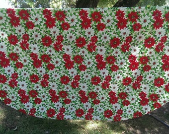 Large Oval Christmas Table Cloth with Poinsettias