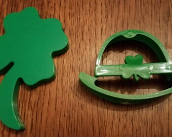 Vintage Tupperware Green Shamrock Cookie Cutter & Leprechaun Hat St. Patrick's Day