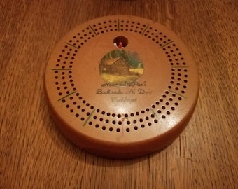 Vintage  Souvenir Cribbage Game Roosevelt Park, Badlands, ND solid turned wood