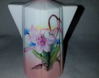 The Sweetest Pink Floral Salt and Pepper Shakers Ever