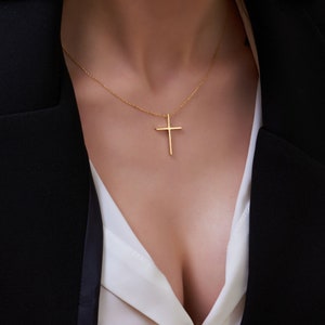 14K Minimalist Cross Necklace, Gold Crucifix Necklace, Cross Pendant, Christian Jewelry, Religious Jewelry, Gift For Her, Mother&#39;s Day Gift