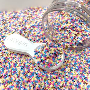 FAKE 5 MM Heller Tie Dye Stern Polymer Clay Sprinkle Mix (NICHT ESSBAR) D28-01