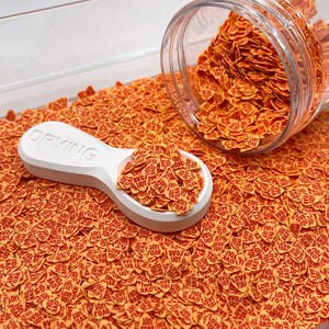 FAKE 5 MM Orange Love You Herz, Valentinstag Polymer Sprinkles (NICHT ESSBAR) D18-23