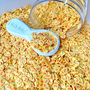 FAKE 5 MM Lustige Gelbe Ente, Tier Polymer Clay Sprinkle (NICHT ESSBAR) D26-11