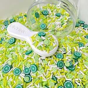 Mistura para polvilhar argila polimérica com tema de mojito de limão falso (NÃO COMESTÍVEL) D13-18
