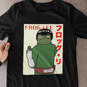 Frog Lee Ninja Unisex T-Shirt, Funny Martial Arts Frog Tee, Anime-Inspired Frog Shirt, Japanese Text Unisex Aesthetic Otaku Gift Tee