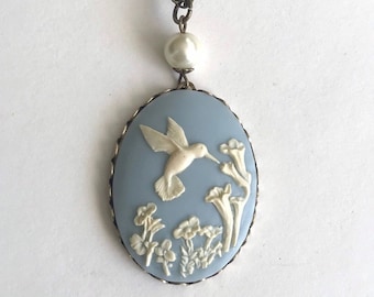 Blue hummingbird cameo necklace, gift for Mom, large pendant, cameo with pearl, vintage jewelry, long brass chain, gift for her