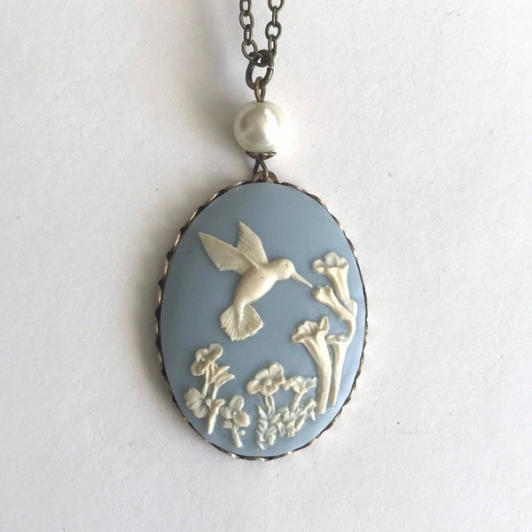 Blue hummingbird cameo necklace, gift for Mom, large pendant, cameo with pearl, vintage jewelry, long brass chain, gift for her