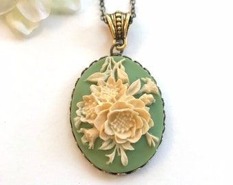 Vintage green cameo necklace, ivory rose cameo pendant, Mother's day gift, Spring jewelry, Victorian style gift for her, long brass chain