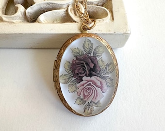 Rose cameo locket necklace, vintage solid brass locket, floral cameo with two roses, Victorian style jewelry gift for her, gift for mom