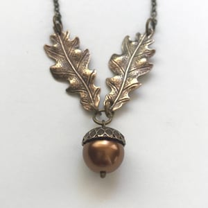 Brass Oak Leaf and acorn necklace, copper glass pearl pendant, nature inspired fall necklace, gift for her, vintage jewerly image 4