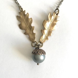 Brass Oak Leaf & Sage Pearl Necklace: Botanical Bird Vintage Jewelry