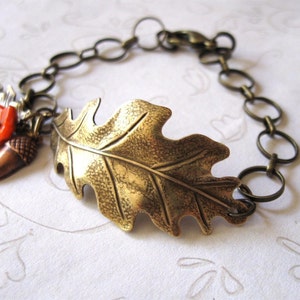 Gold Oak Leaf Bracelet, fall jewelry, nature inspired, vintage style, acorn charm, women's gift, women's bracelet, autumn jewelry image 3