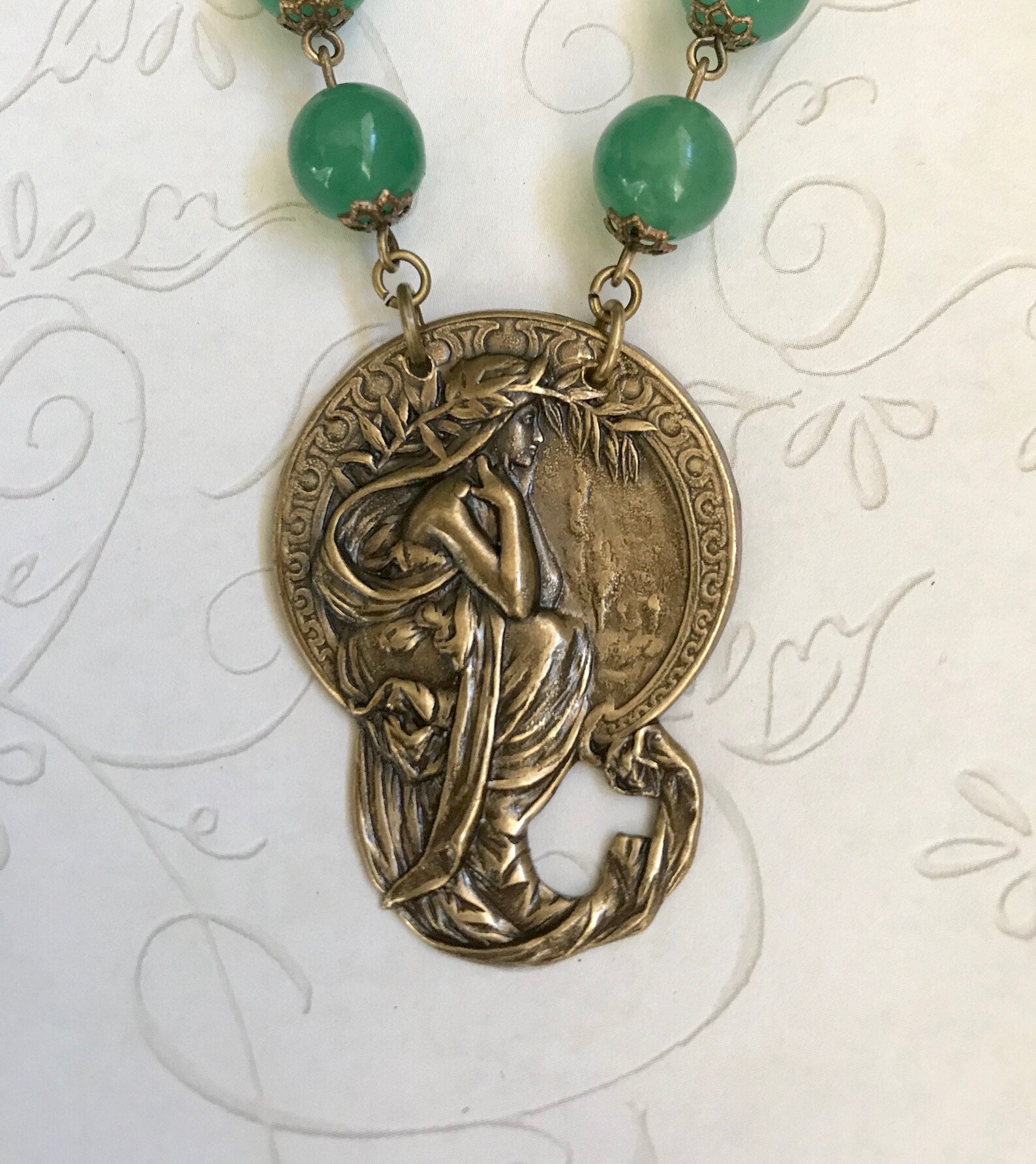 1929 goddess necklace Clearance