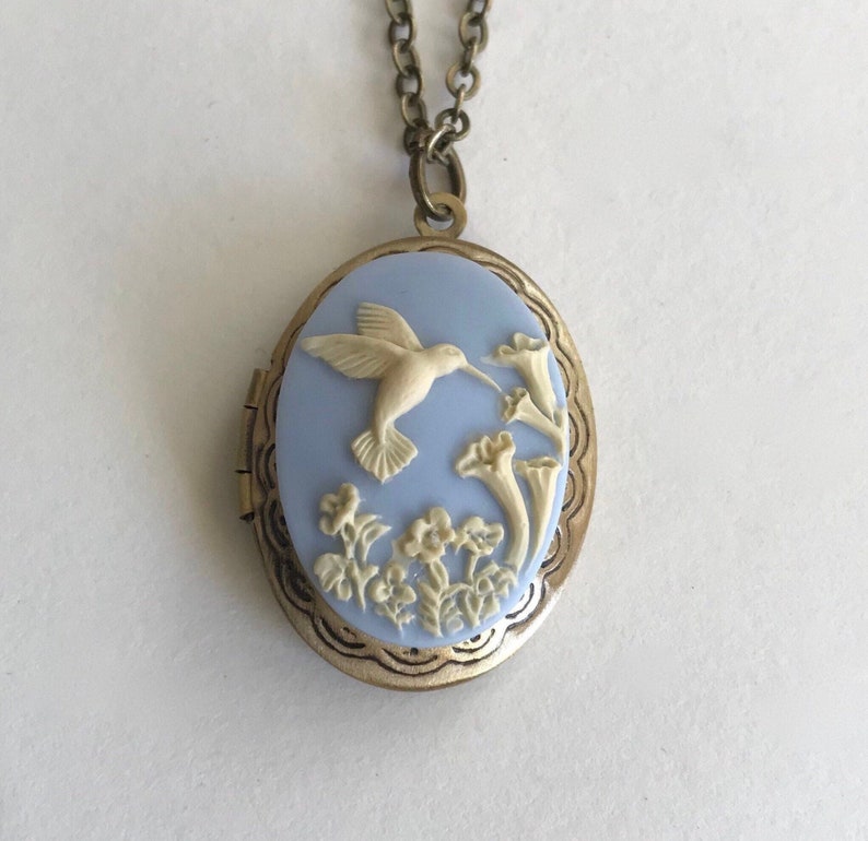 Hummingbird cameo locket necklace, blue cameo bird necklace, locket with hummingbird, vintage cameo jewelry gift for her, gift for mom image 1