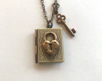 Keyhole Steampunk Locket Skeleton Key 