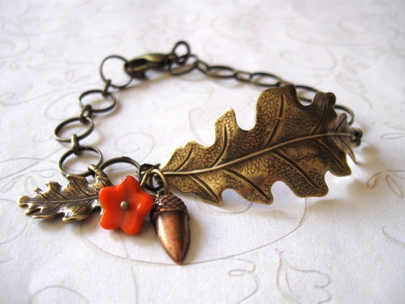 Gold Oak Leaf Bracelet, fall jewelry, nature inspired, vintage style, acorn charm, women's gift, women's bracelet, autumn jewelry image 2