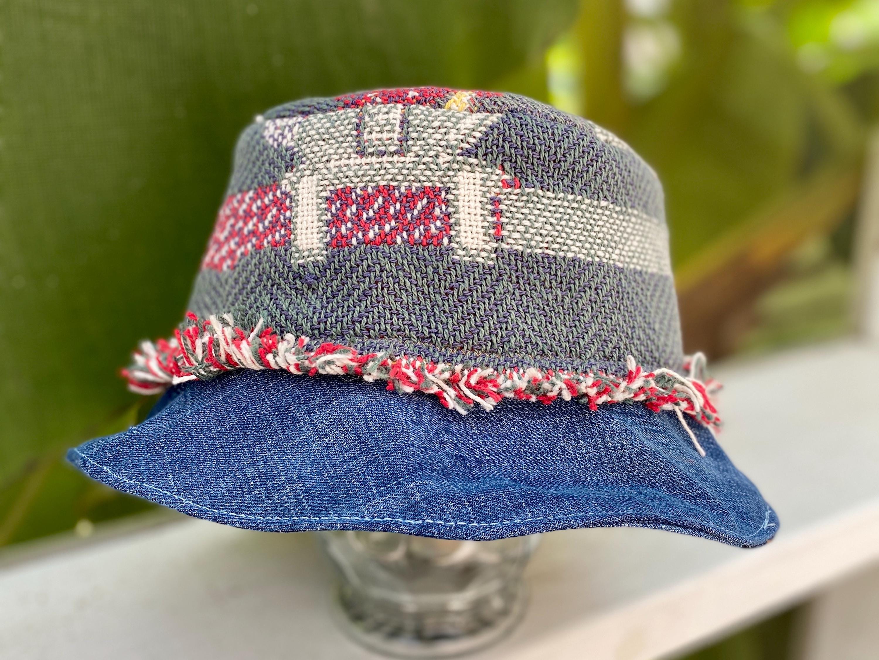 Reversible Denim and Fishing Fringe Bucket Hat With Pockets  display picture 3