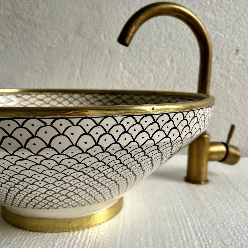 Rimmed Rustic Sink, Vintage Sink for Bathroom, Custom Ceramic Basin ...