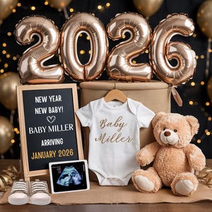 Digital New Years Pregnancy Announcement, Magical 2026 Baby Announcement, January Social Media Reveal, Instagram Wreath with Ultrasound