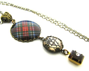 Scottish Tartan Jewelry Tartan Necklace Stewart Black Tartan Necklace w/Luckenbooth Charm & Rhinestone Szech Glass Bead Black Red Green