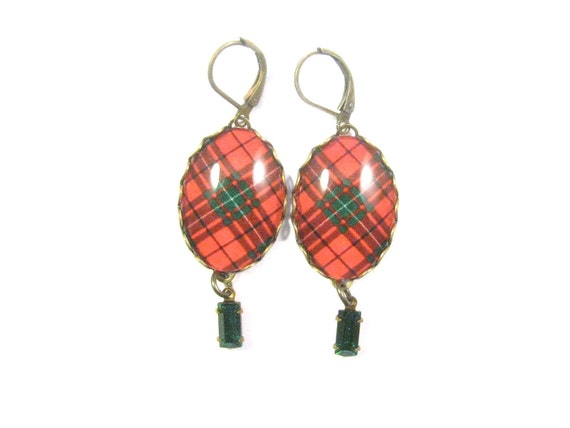 Scottish Tartan Jewelry Tartan Earrings Maccauley Clan Tartan Earrings With Emerald Green Czech Glass Baguettes Etsy